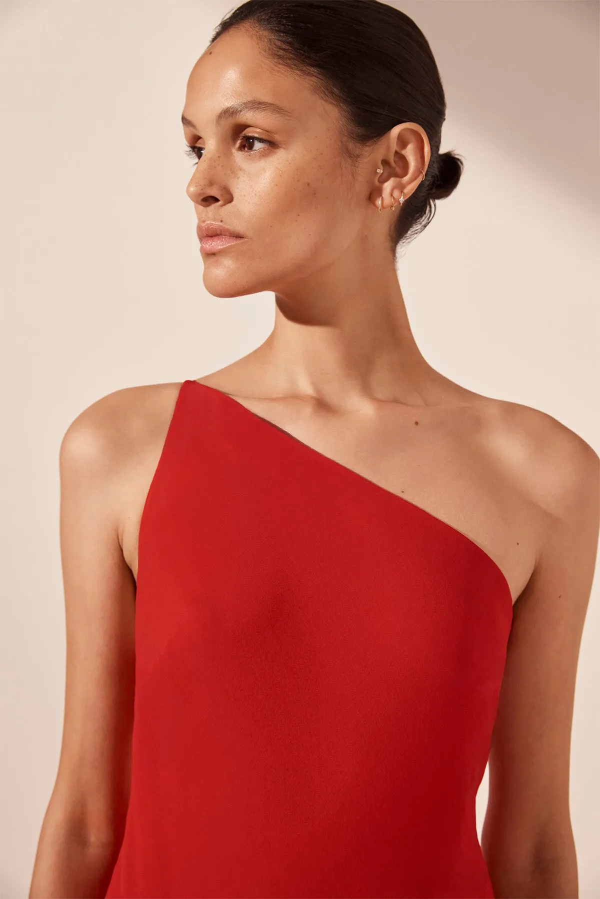 AMINA ONE SHOULDER PANELLED MAXI DRESS - CHILLI