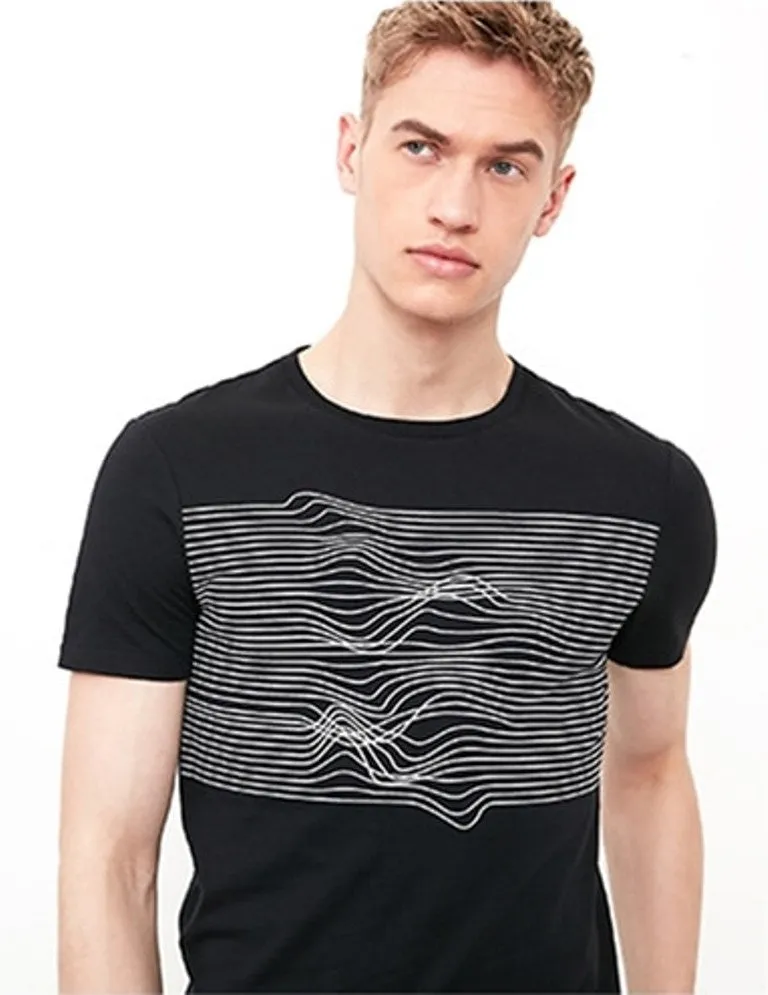 Men's Summer Cotton Short-Sleeved T-Shirt With Irregular Line Printing