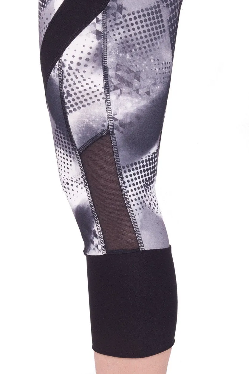 Tempo Capri Leggings