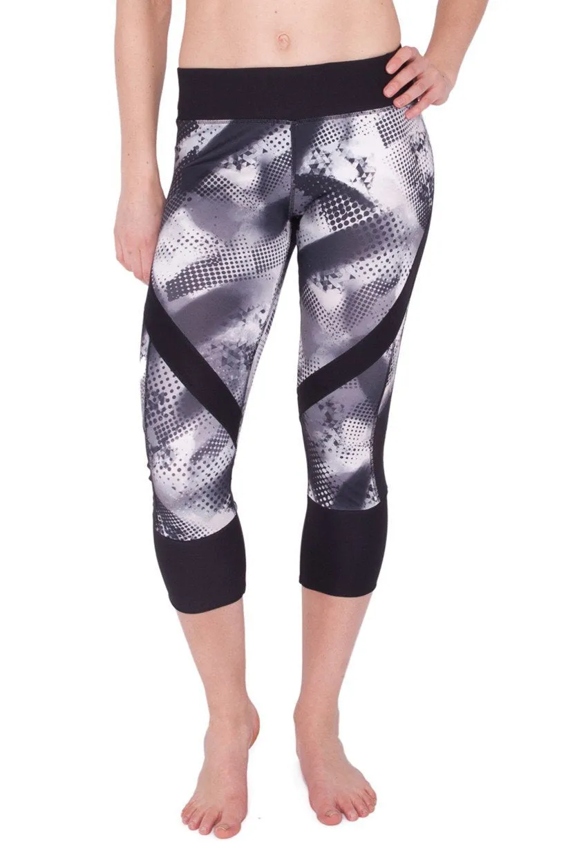 Tempo Capri Leggings